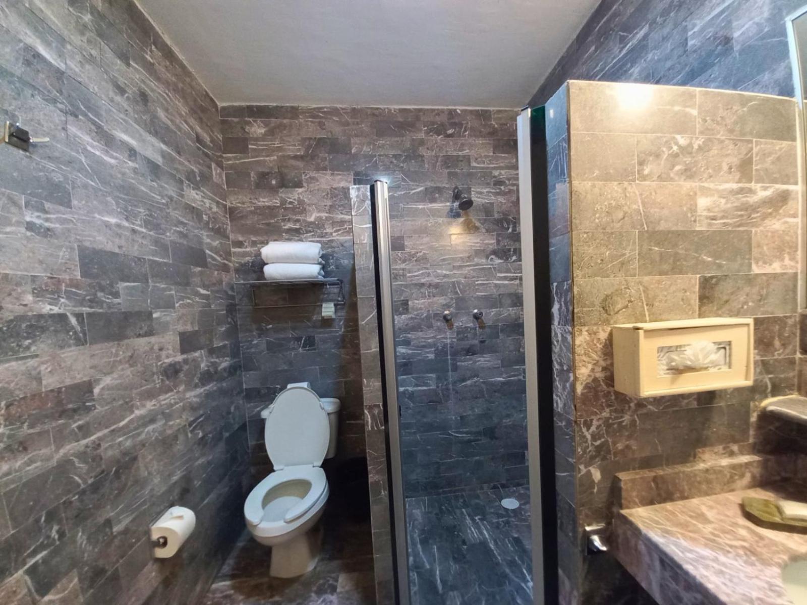 Hotel Del Conquistador Cuernavaca